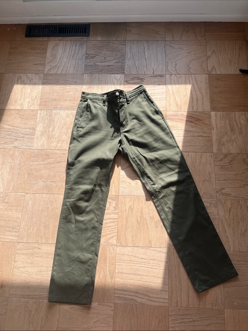 Men's Olive Straight-Leg Chinos Rustic Dime